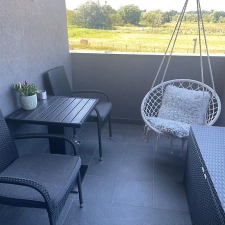 Luna,Central,Self-Check In,Ac,Wi-Fi, Washer,Free Parking Zaprešić Extérieur photo
